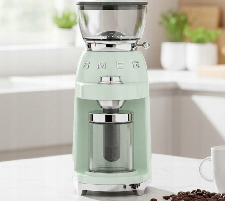 Coffee grinder SMEG CGF03PGEU Pastel green Brand Smeg