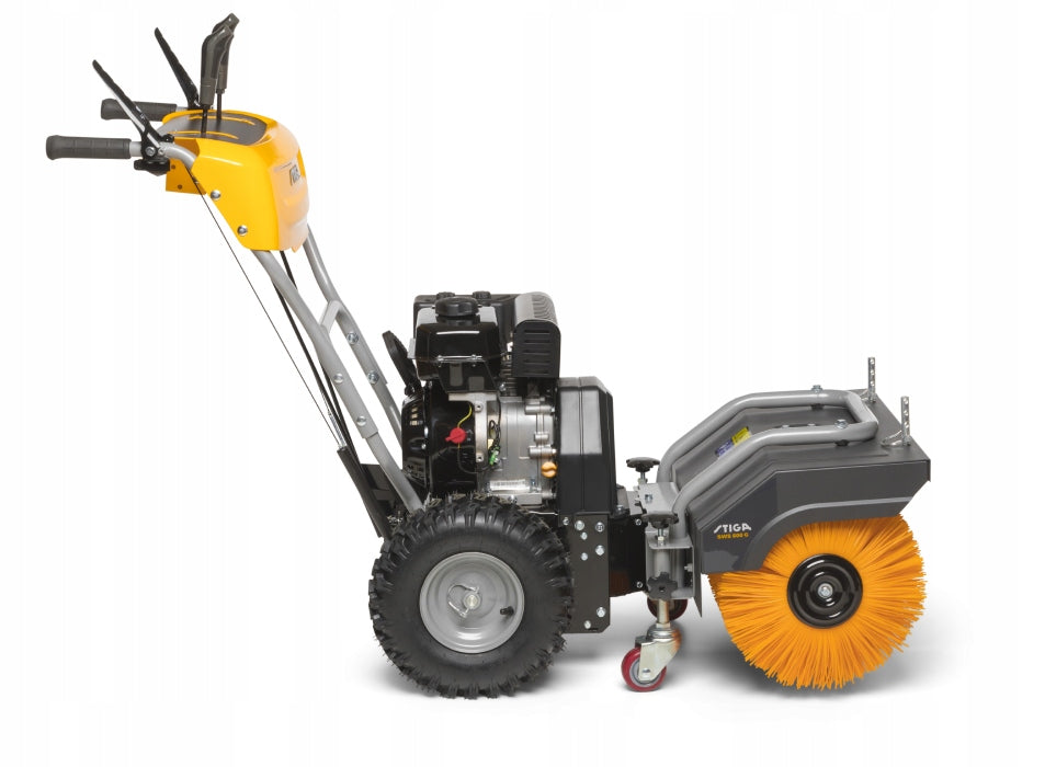 Combustion sweeper with ankle drive STIGA 212cm3 4,4kW 60 cm GEARS 6+2