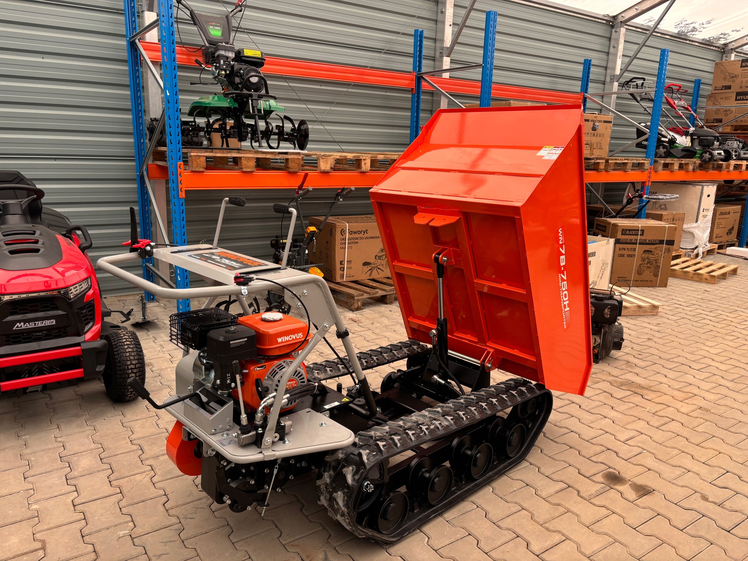 Combustion tracked dump truck 750kg with hydraulic tipping Weima WENOVUS Brand Weima