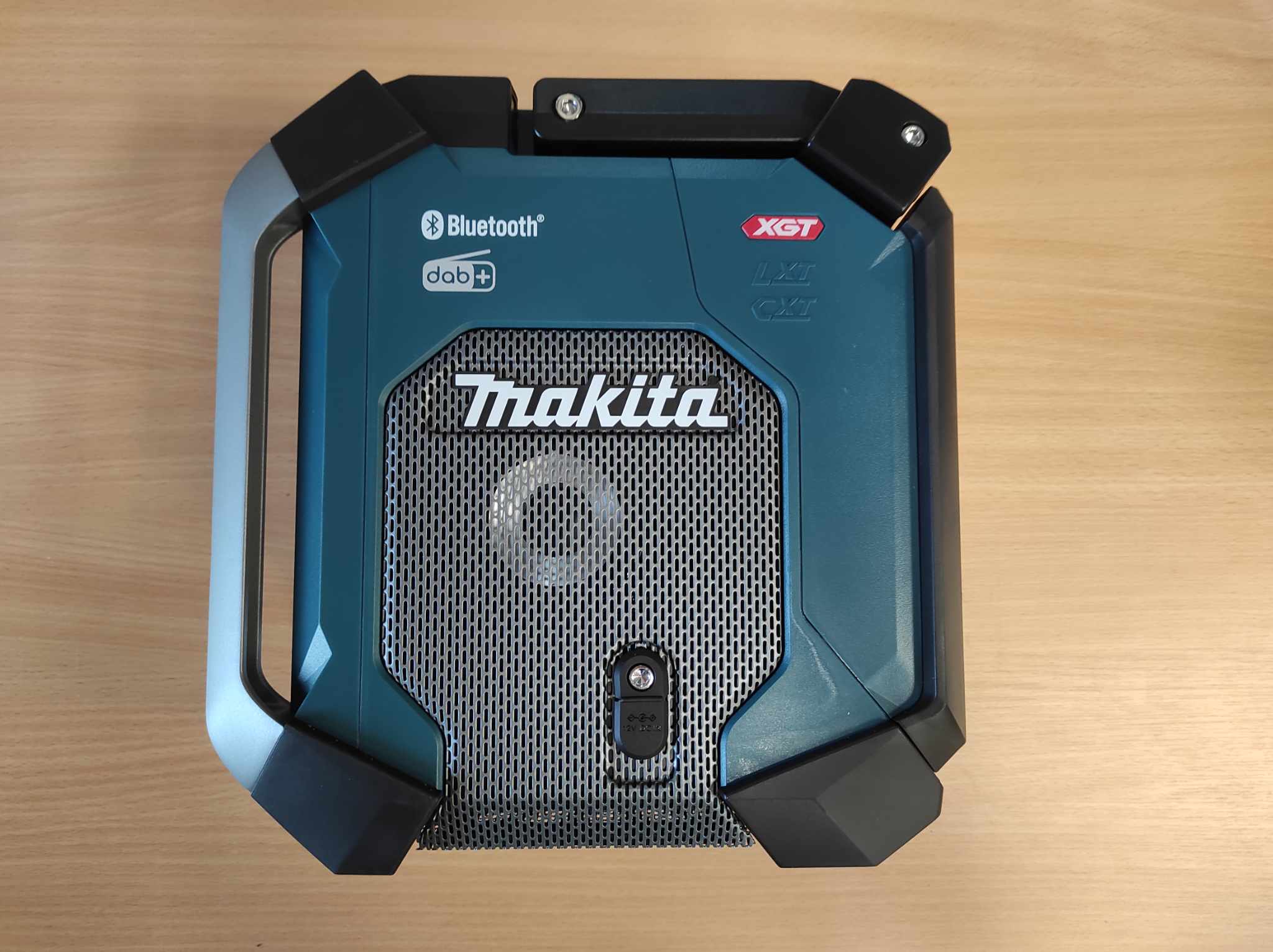Construction radio Makita MR007GZ Brand Makita