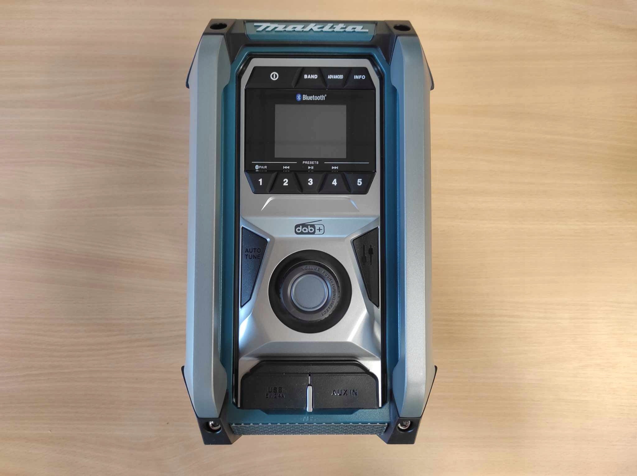 Construction radio Makita MR007GZ Manufacturer code MR007Gz
