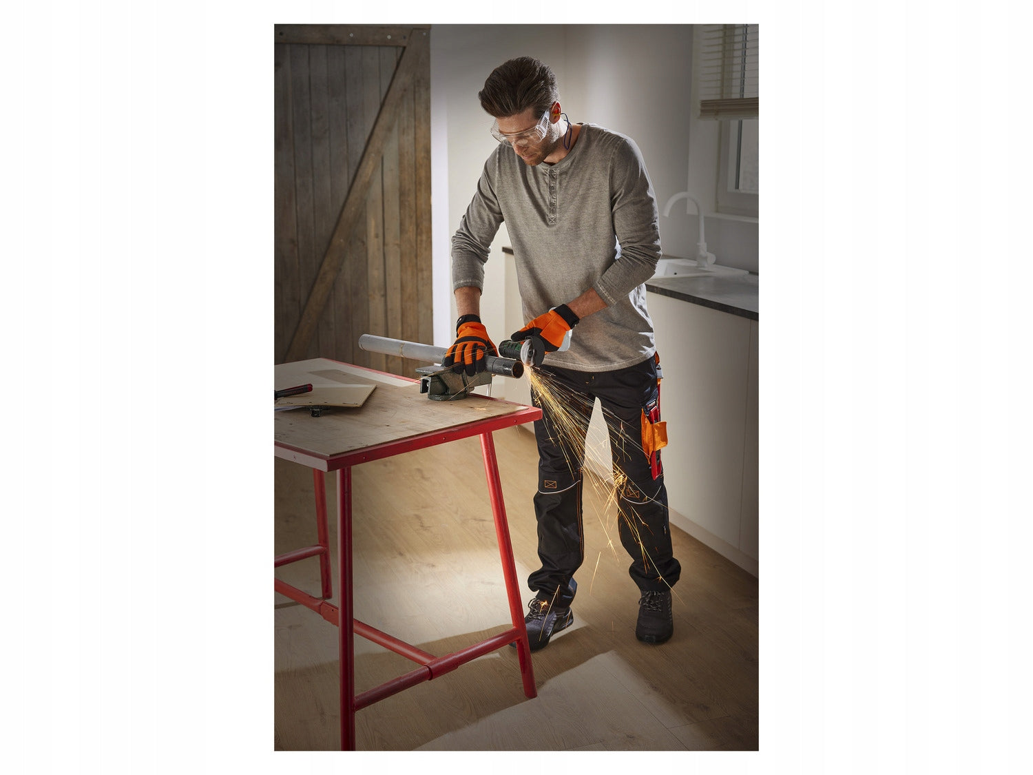 Cordless Angle Grinder Ø76mm WIRELESS 20V + SUITCASE DISC Supply voltage 20 V