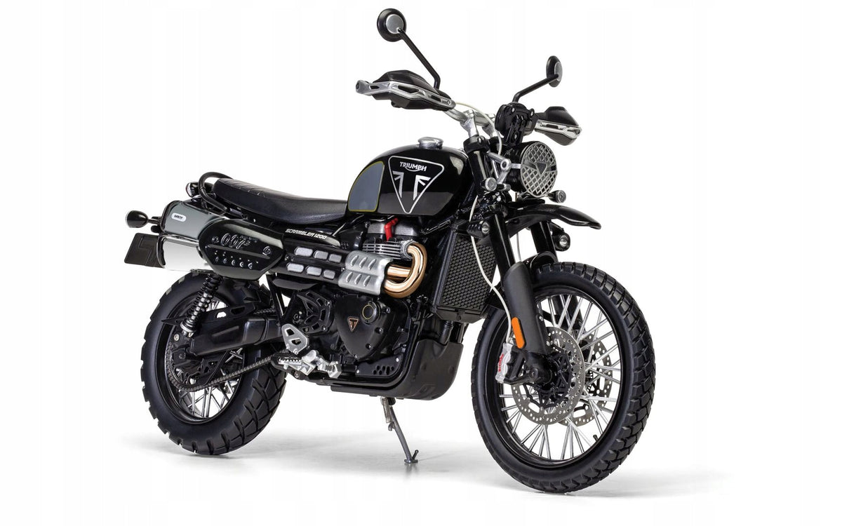 Corgi James Bond Motorcycle Triumph Scrambler 1200 Bond Edition Packaging status original