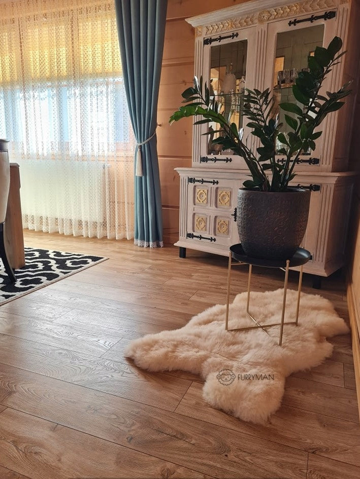 Cream Carpet with Natural Sheepskin Fur Bedspread 130x70cm B.Large Manufacturer code kremowa 2XL