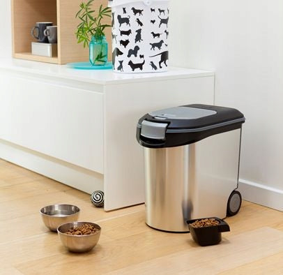 Curver Food container 12kg / 35l for pet cat dog with lid EAN (GTIN) 3253923905113