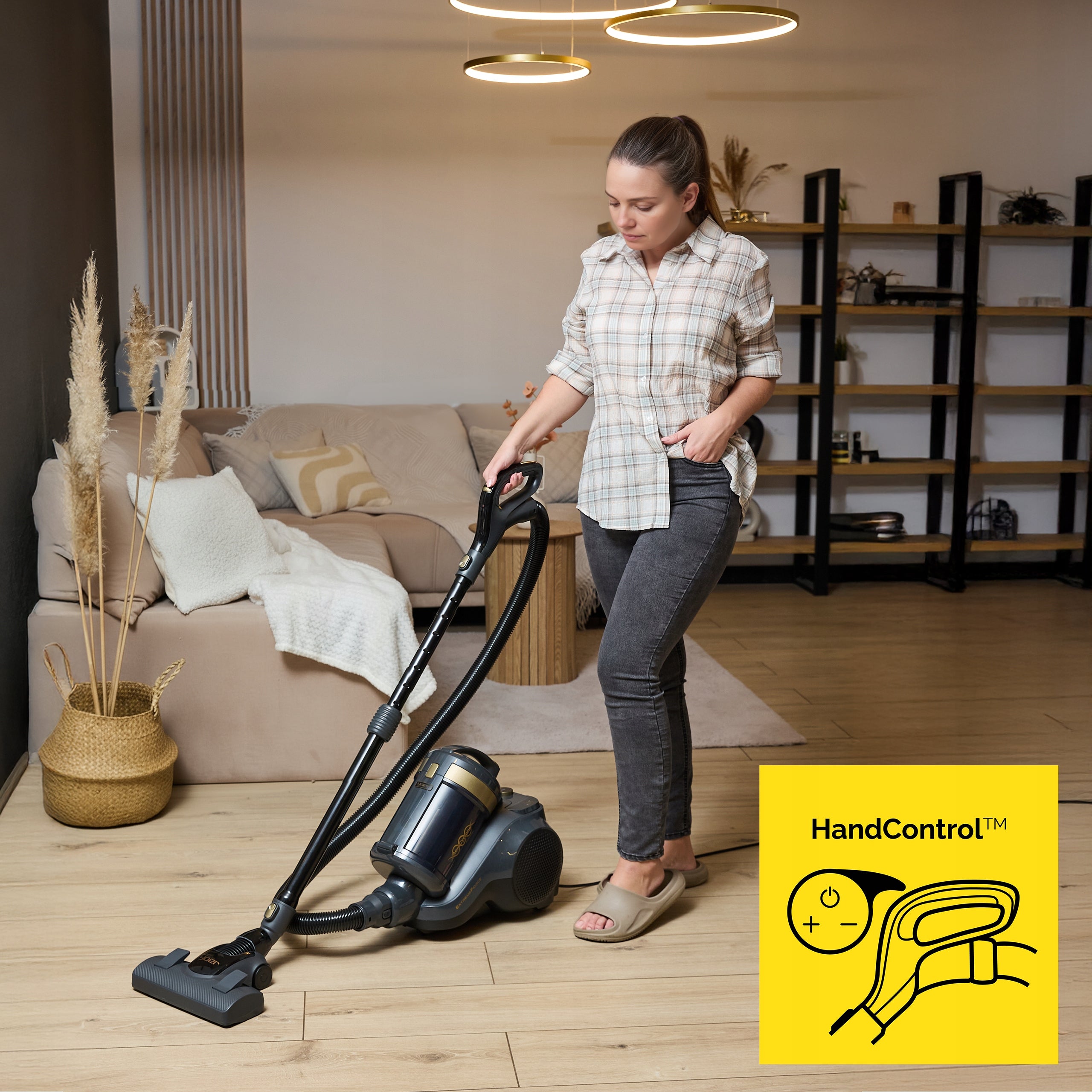 Cyclone bagless vacuum cleaner Yoer powerful 900W HEPA +Aromat 7 sockets PILOT Brand Yoer