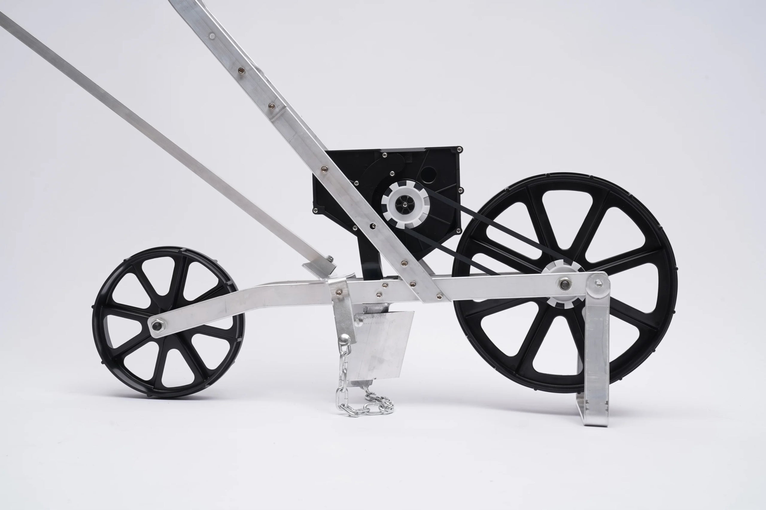 DECENT METAL GARDEN SEED DRILL WITH DIFFERENT DISCS INCLUDED Power supply handheld