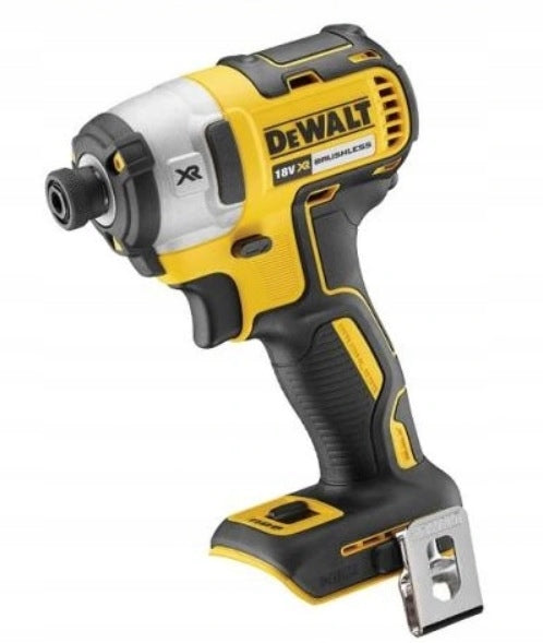 DEWALT COMBO TOOL SET 5 element 18V 3x5.0Ah Manufacturer code Zestaw narzędziowy