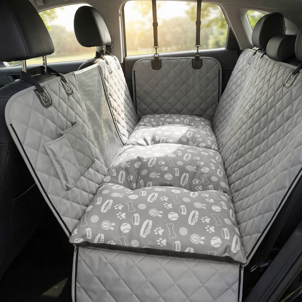 DOG MAT CAR SEAT COVER WITH LOCK + CUSHION Manufacturer code Pokrowiec Jasny szary z poduszką 41533
