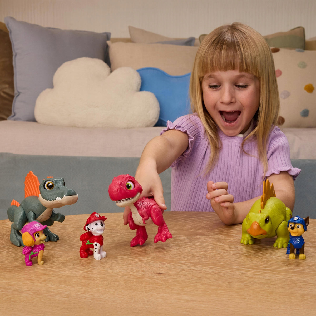 DOG PATROL AND DINOSAURS REX WITH INTERACTIVE T-REX PUP PALS Manufacturer code 6076366