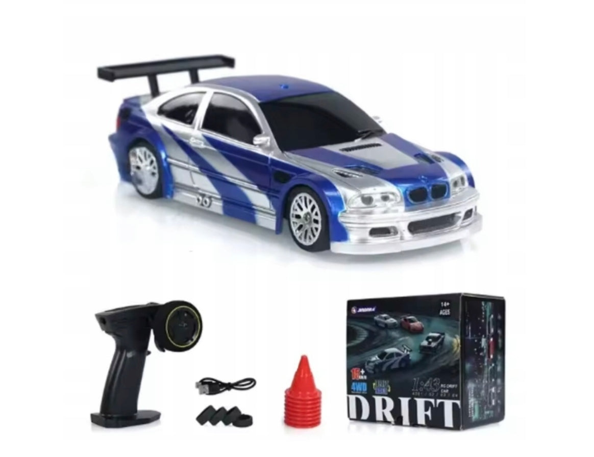 DRIFT CAR FOR REMOTE CONTROL BMW M3 E46 REMOTE CONTROLLED DRIFT1:43 FOR CHILD Manufacturer code SAMOCHODZIK ZDALNIE STEROWANY SPORTOWE BMW M3