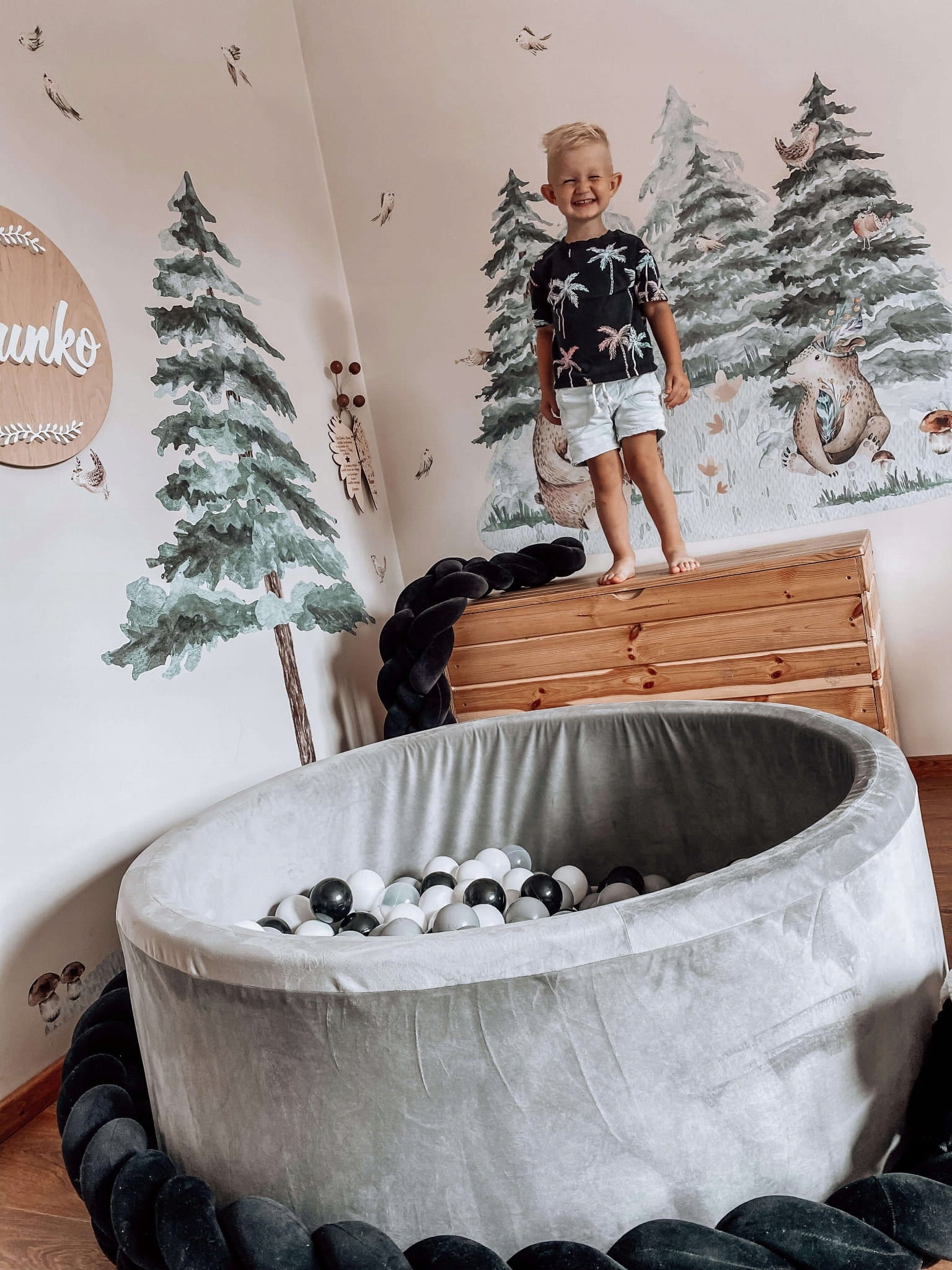 DRY POOL without balls PLAYPEN for children 110x40cm Soft Light grey round Color gray