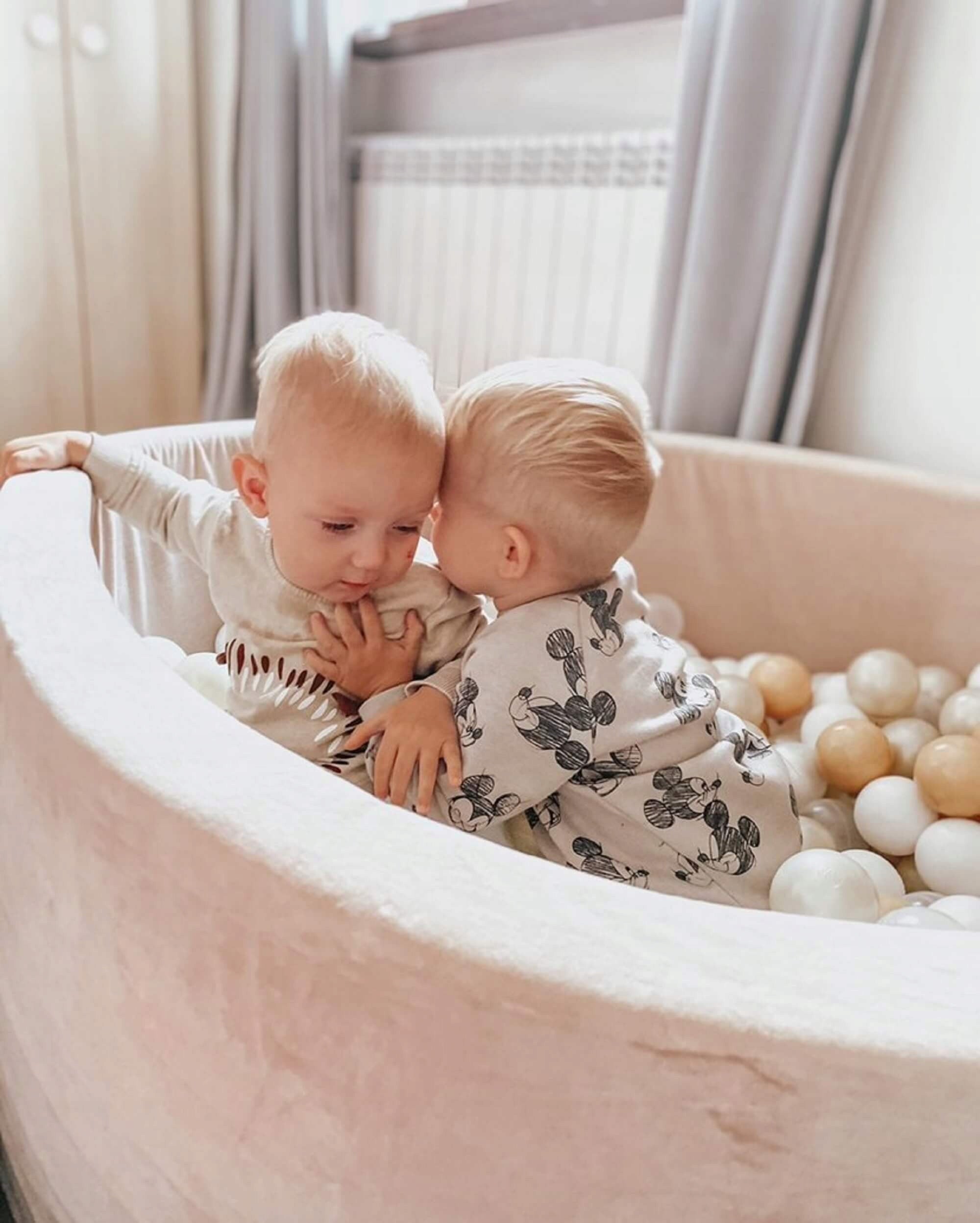 DRY POOL without balls PLAYPEN for children 110x40cm Velvet Soft Beige round Color beige
