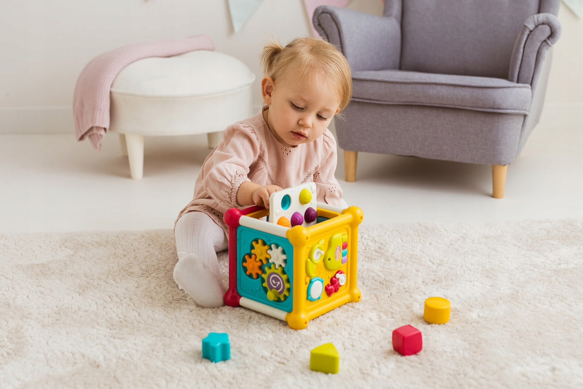 DUMEL SENSORY TOY MOTOR CUBE SURPRISE Manufacturer code 30832