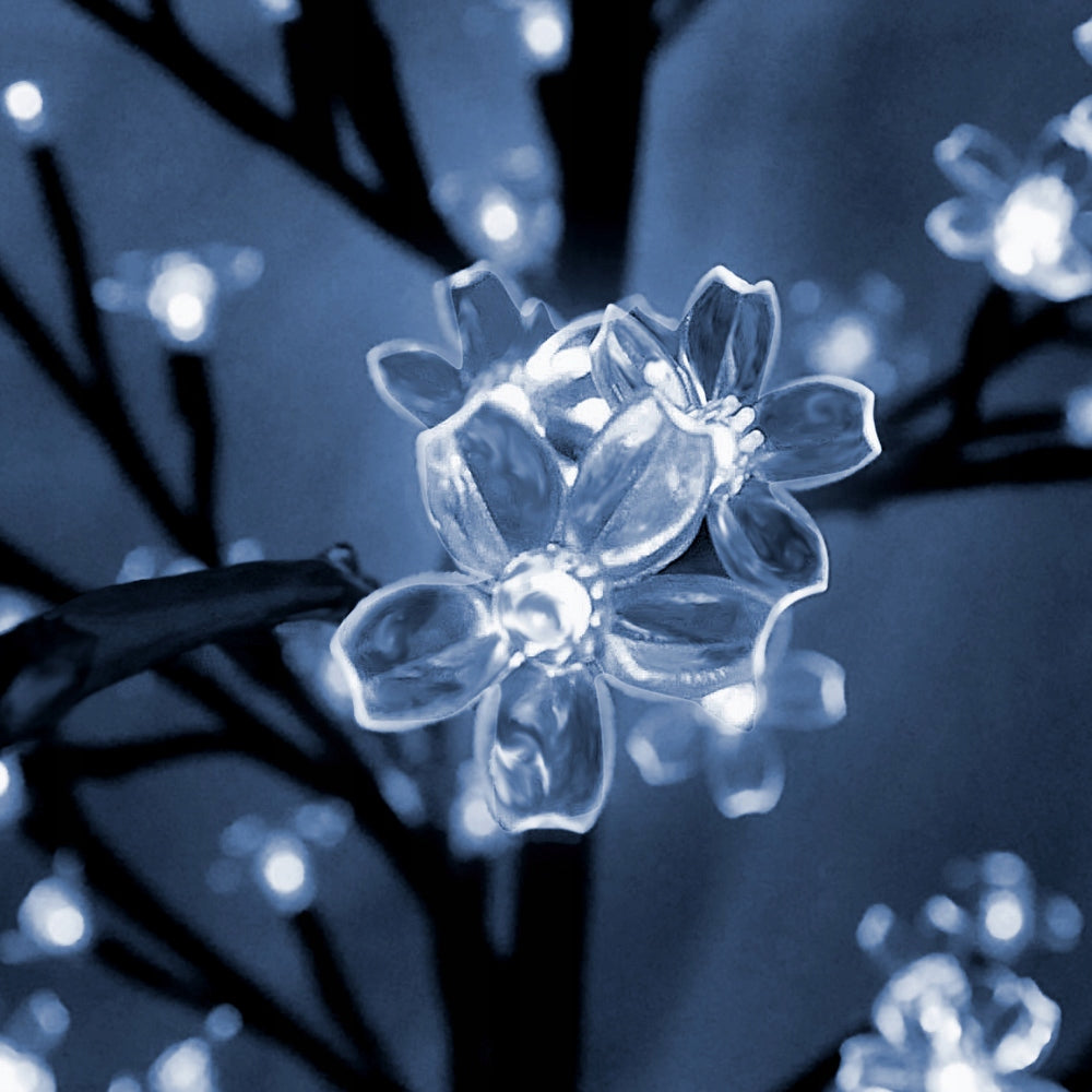 Decorative tree Monzana cold white 220 cm 200 LED Packaging status original