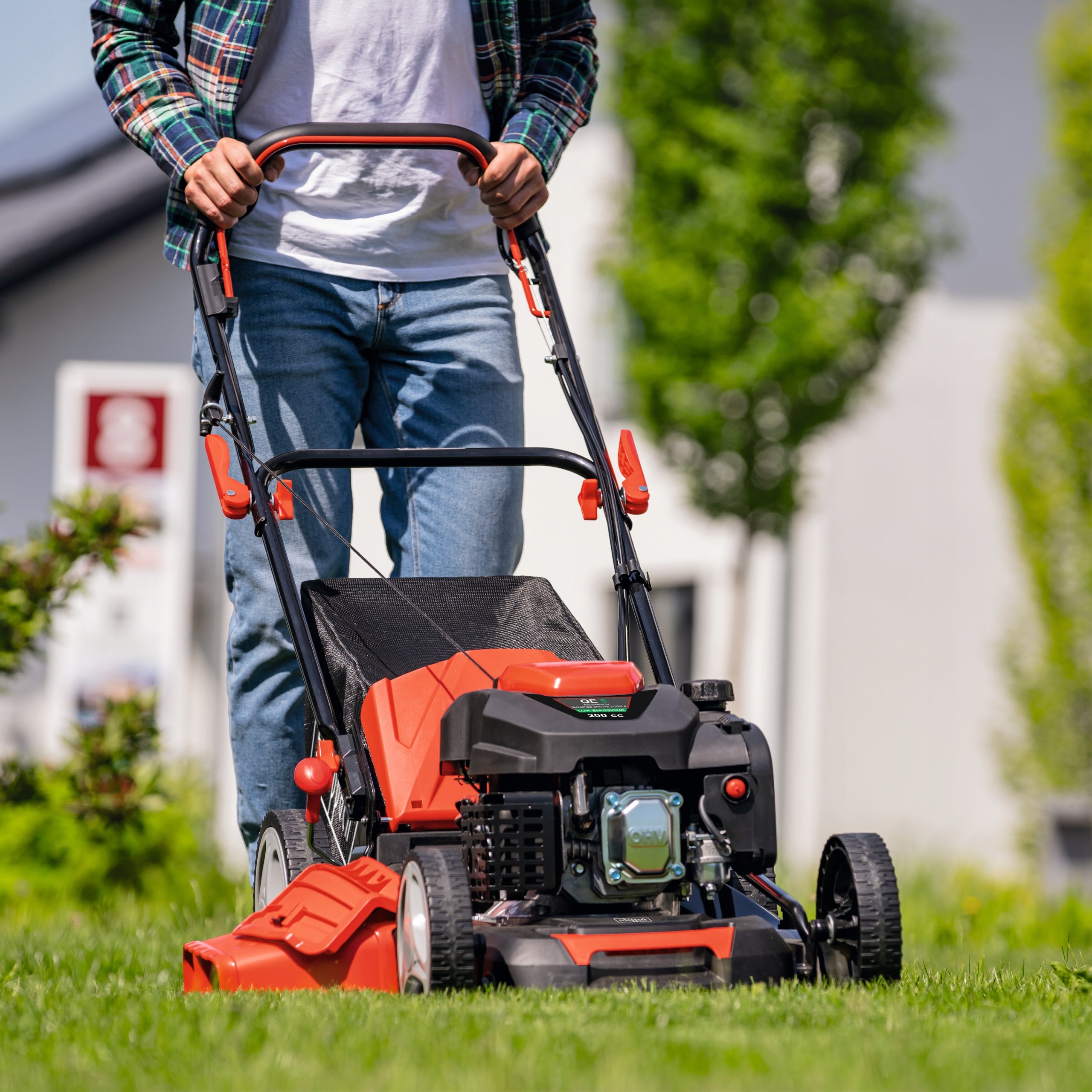 Diesel mower with Scheppach MS225-56 Basket 65l 6KM 56 cm Set Manufacturer code Scheppach SCH59112779958 MS225-56