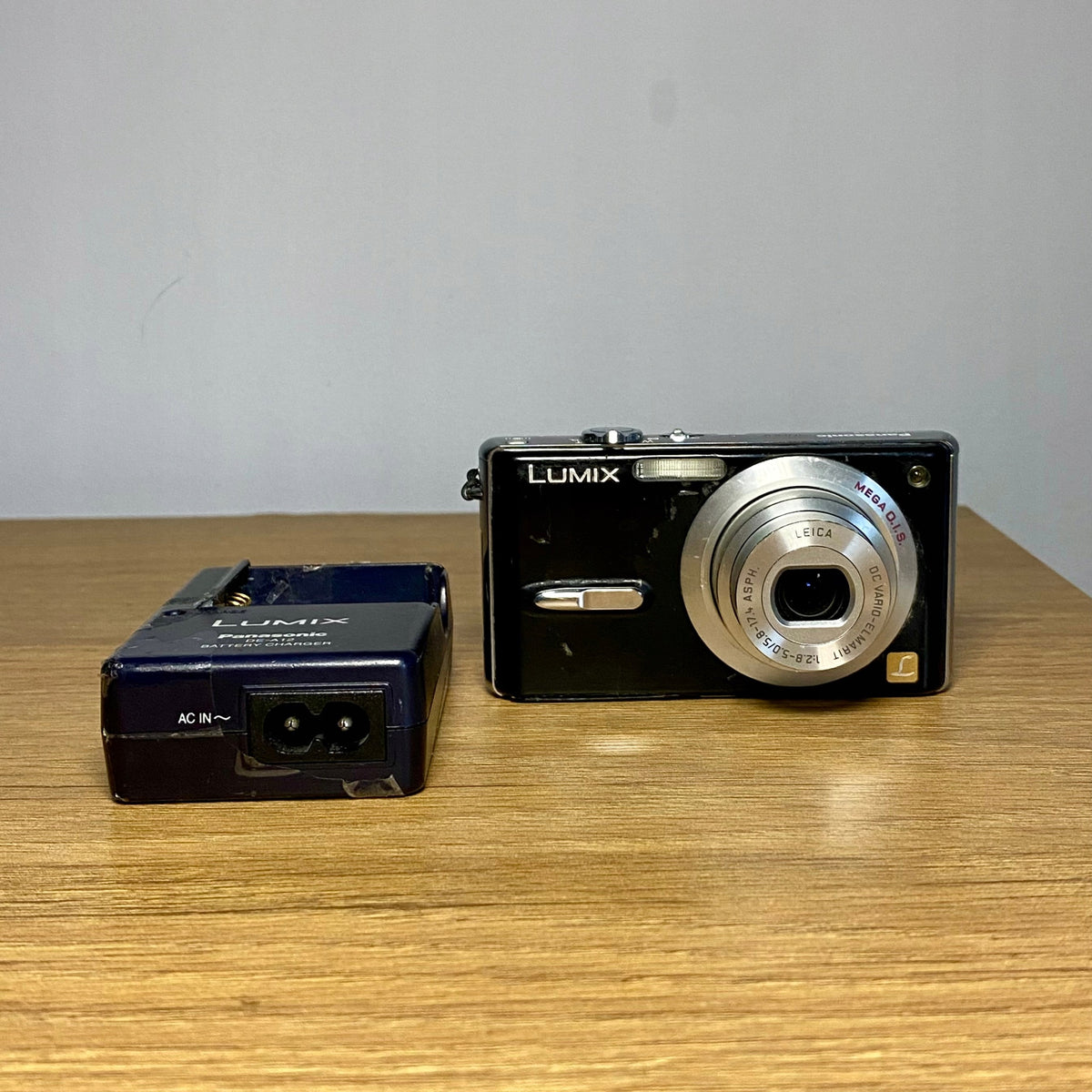 Digital Camera Panasonic Lumix dmc FX9 - Verified