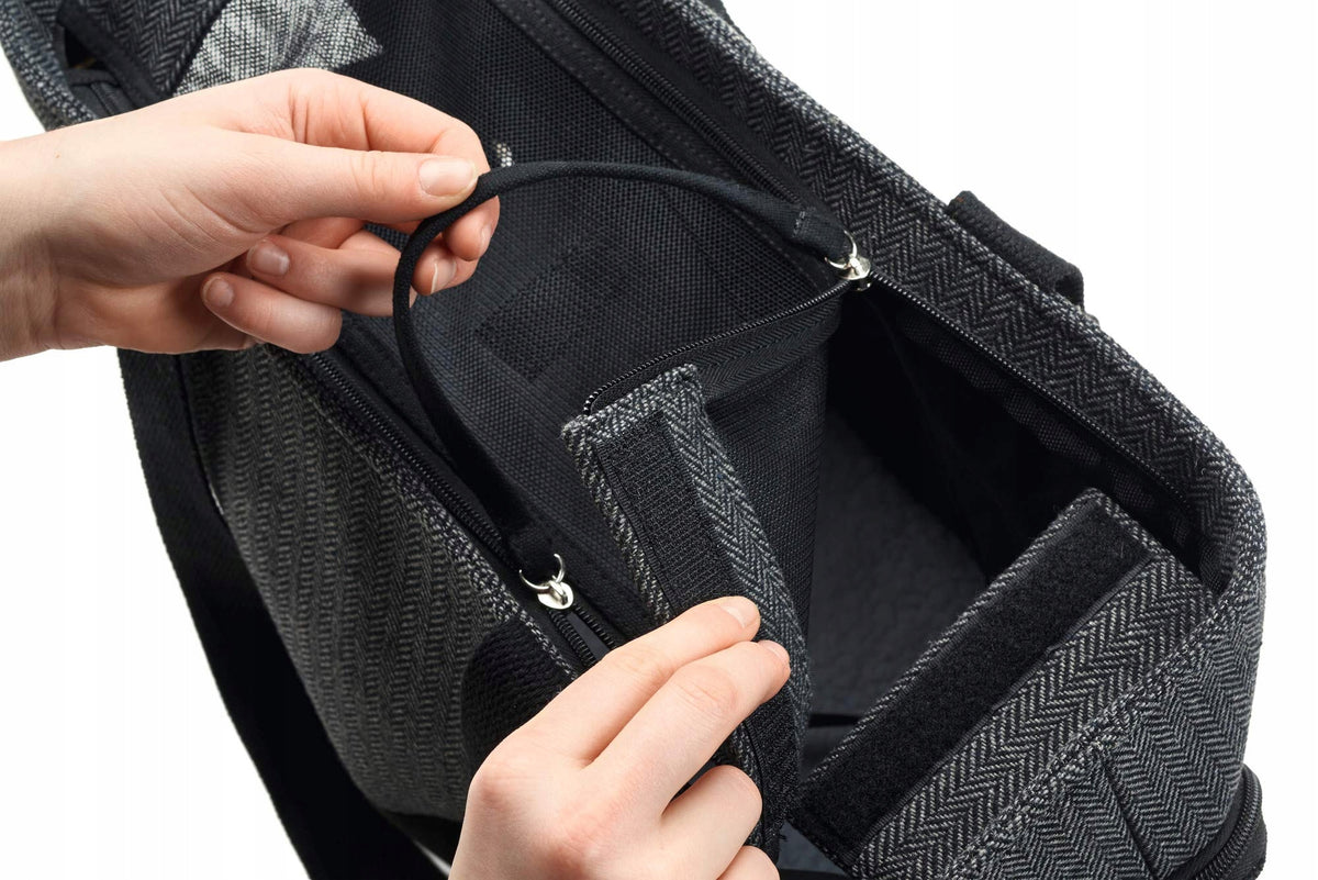 Dog Backpack Hunter Barcelona Elegant Design And Ventilation Up to 8 Kg Manufacturer code 6428