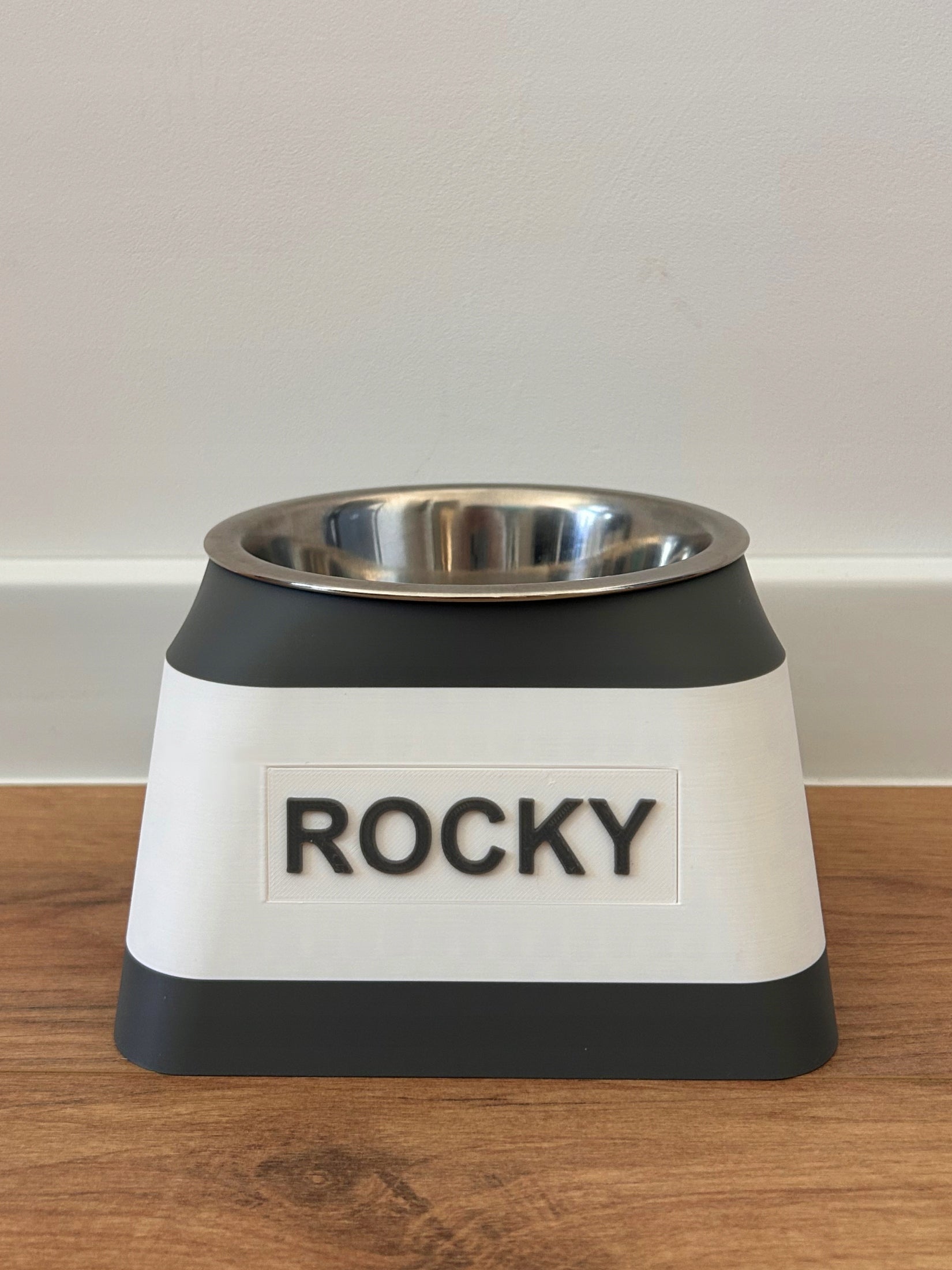 Dog / cat bowl with name 3D / personalized / engraving - M - colors Manufacturer code MSK-OBD-1-1X-M