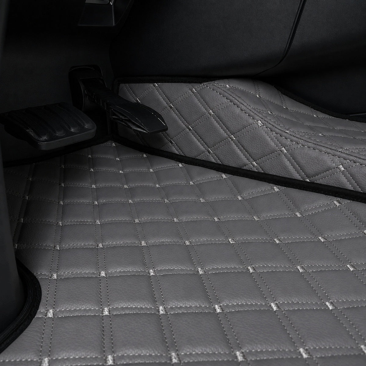 Double quilted mats ROYAL IVECO S-WAY from 2024 measure grey Manufacturer's catalog number D-ROY-SWAY-2024-KPL-SZA