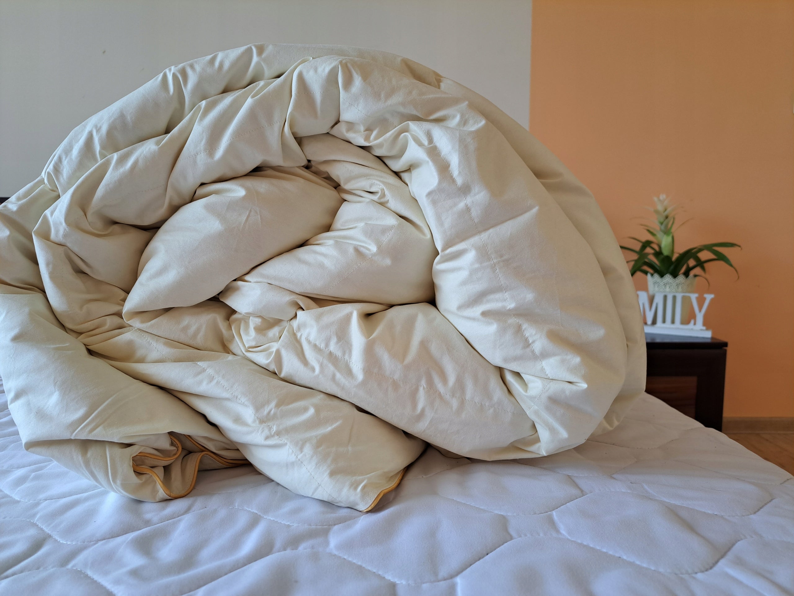 Down quilt 200x220 superSUMMER 700g CREAM or PINK or WHITE Brand Pierzynki
