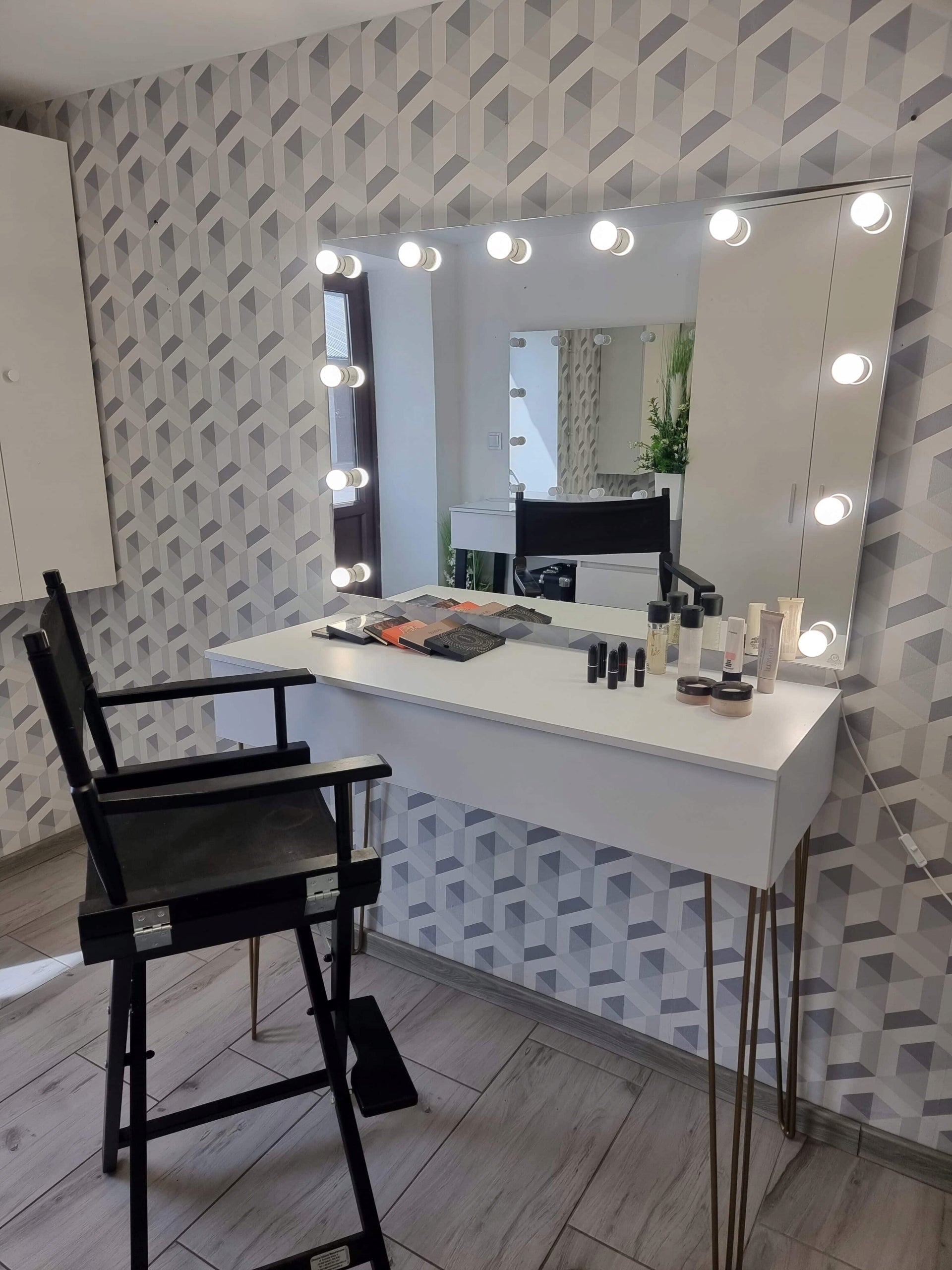 Dressing Table MIA 120 SILVER gold legs for makeup