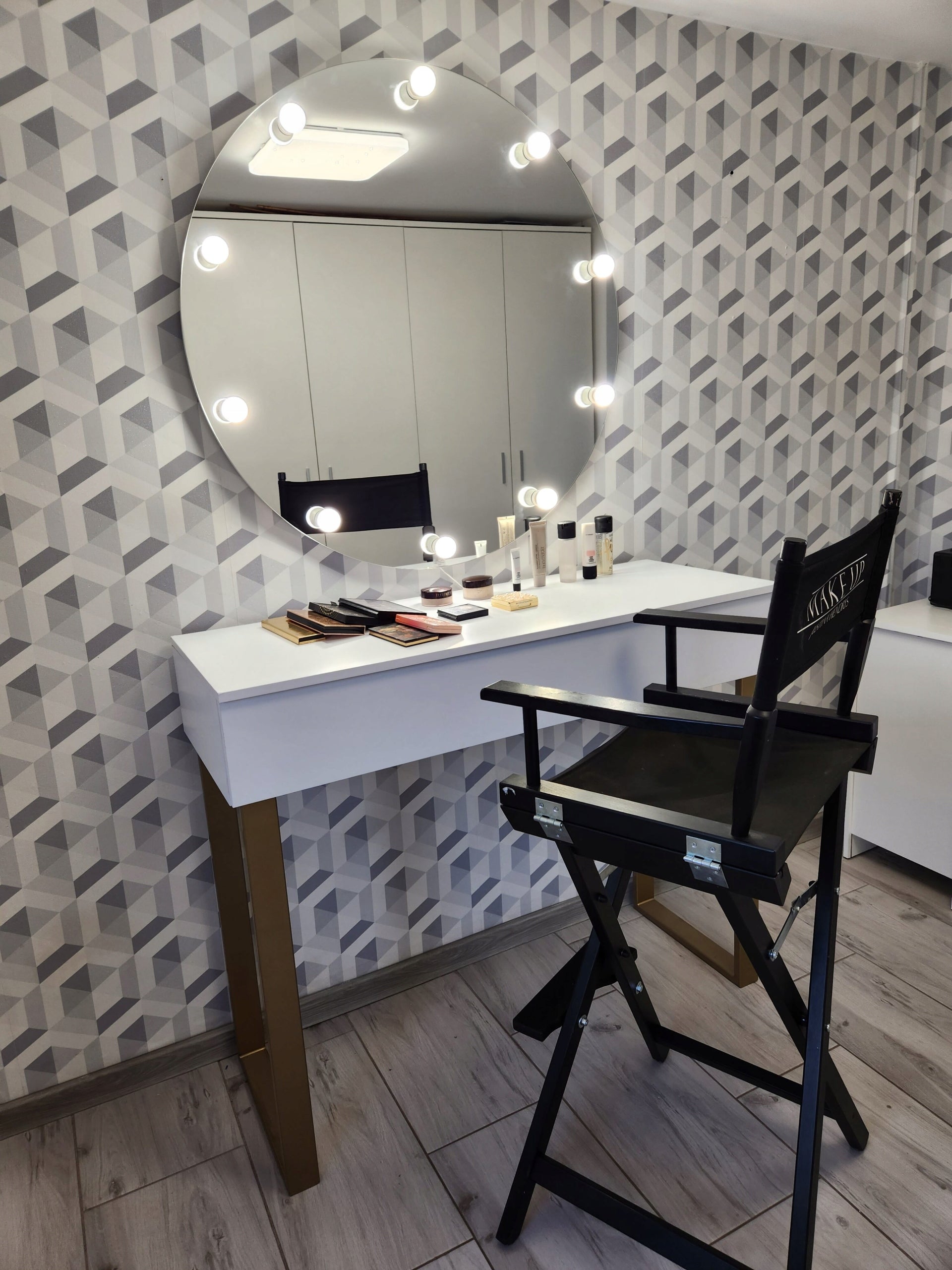 Dressing Table ami 100 ROUND golden legs Color white