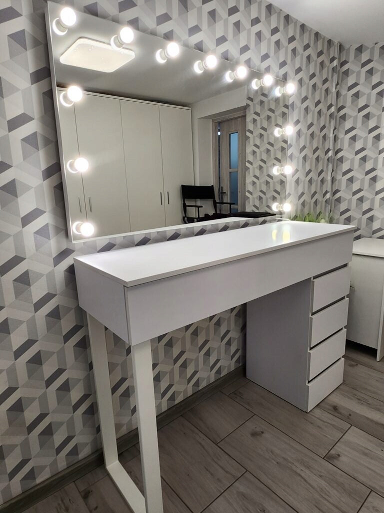 Dressing table KARO 140 SILVER- Hollywood for Makeup and Make-up Brand JH