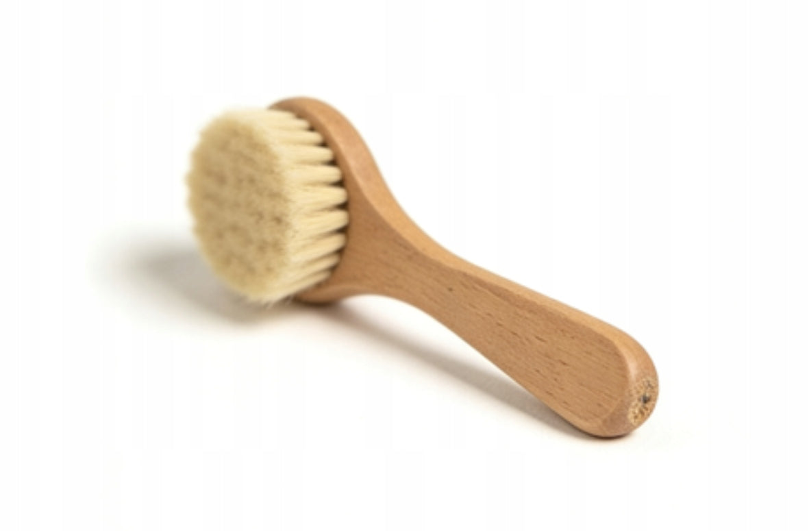 Dry facial massage brush strengthens skin exfoliation Manufacturer code CYXR
