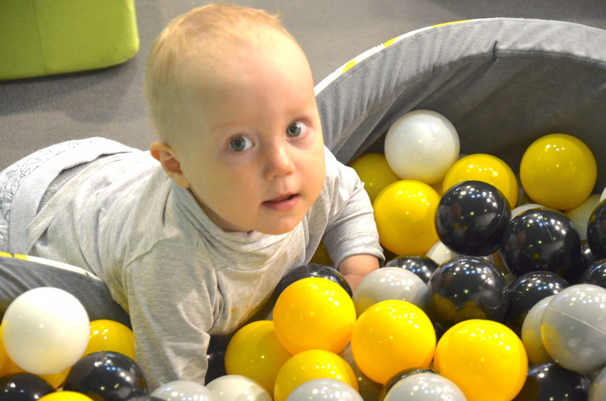 Dry pool for children with balls 200 balls playpen 90x40 pool Manufacturer code hjj1200