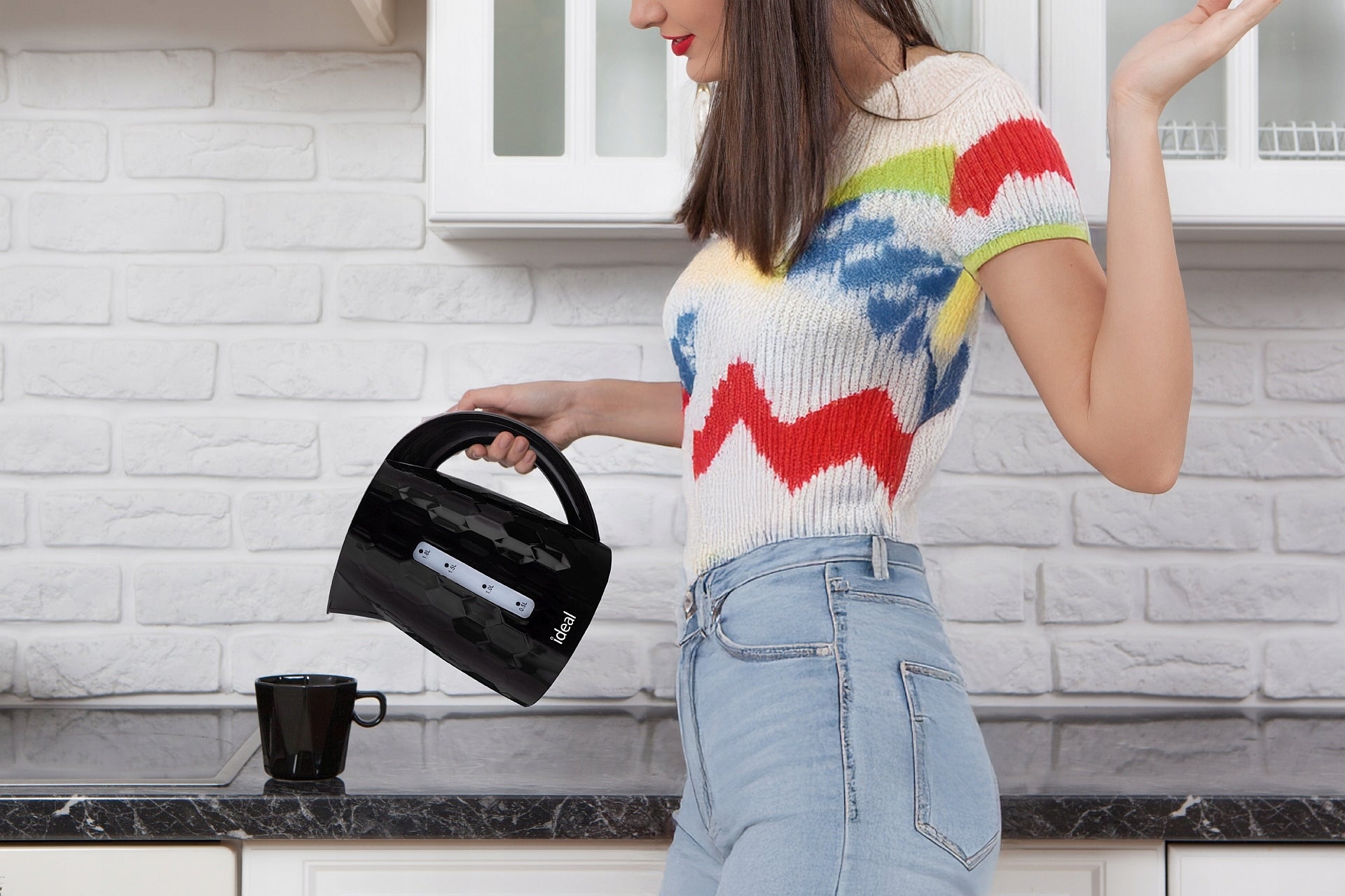 ELECTRIC CORDLESS KETTLE IDEAL QUIET ENERGY EFFICIENT Black 1,8L EAN (GTIN) 5908277389437