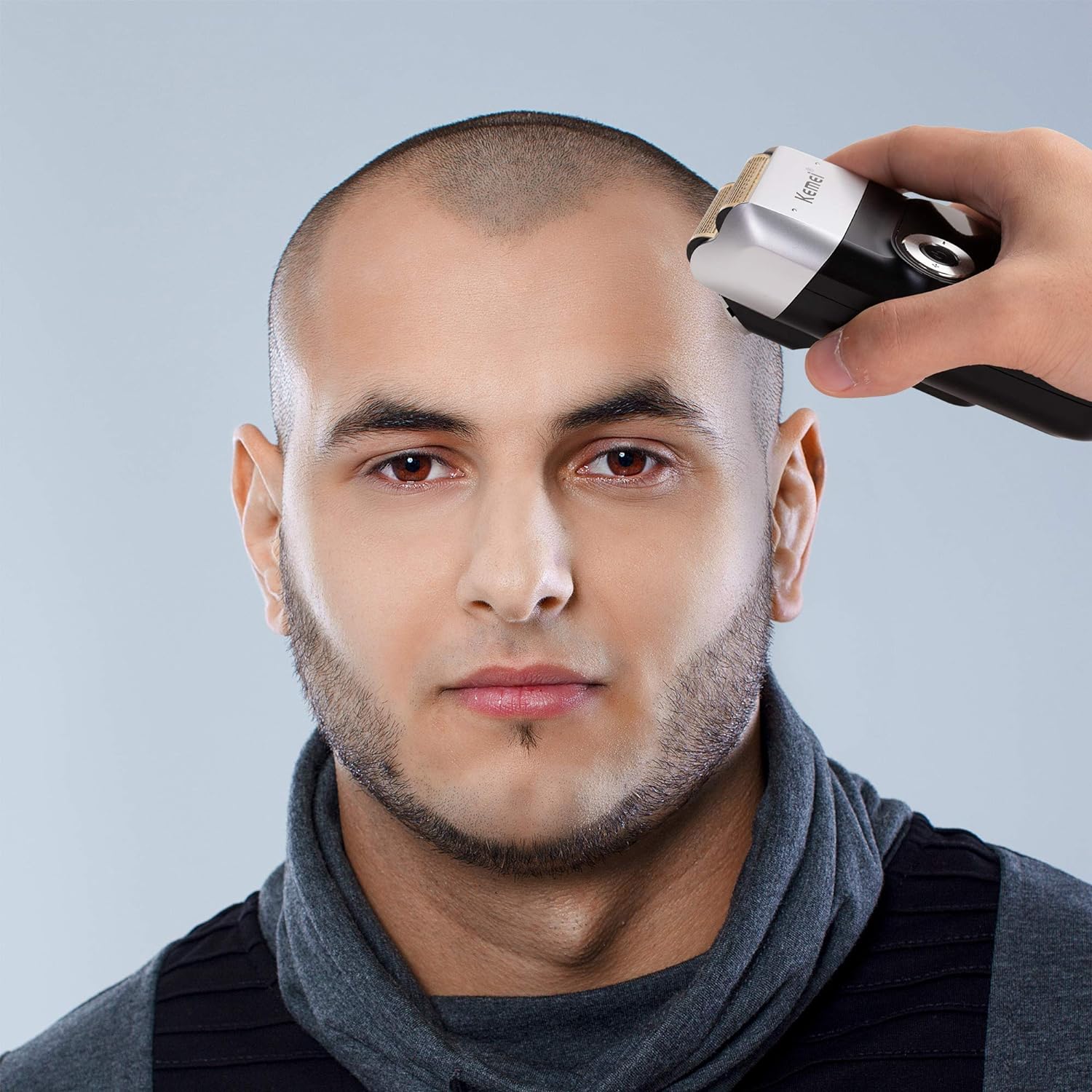 ELECTRIC FOIL SHAVER FOR MEN RAZOR WITH BALDNESS TRIMMER Manufacturer code Golarka do golenia włosów do zarostu