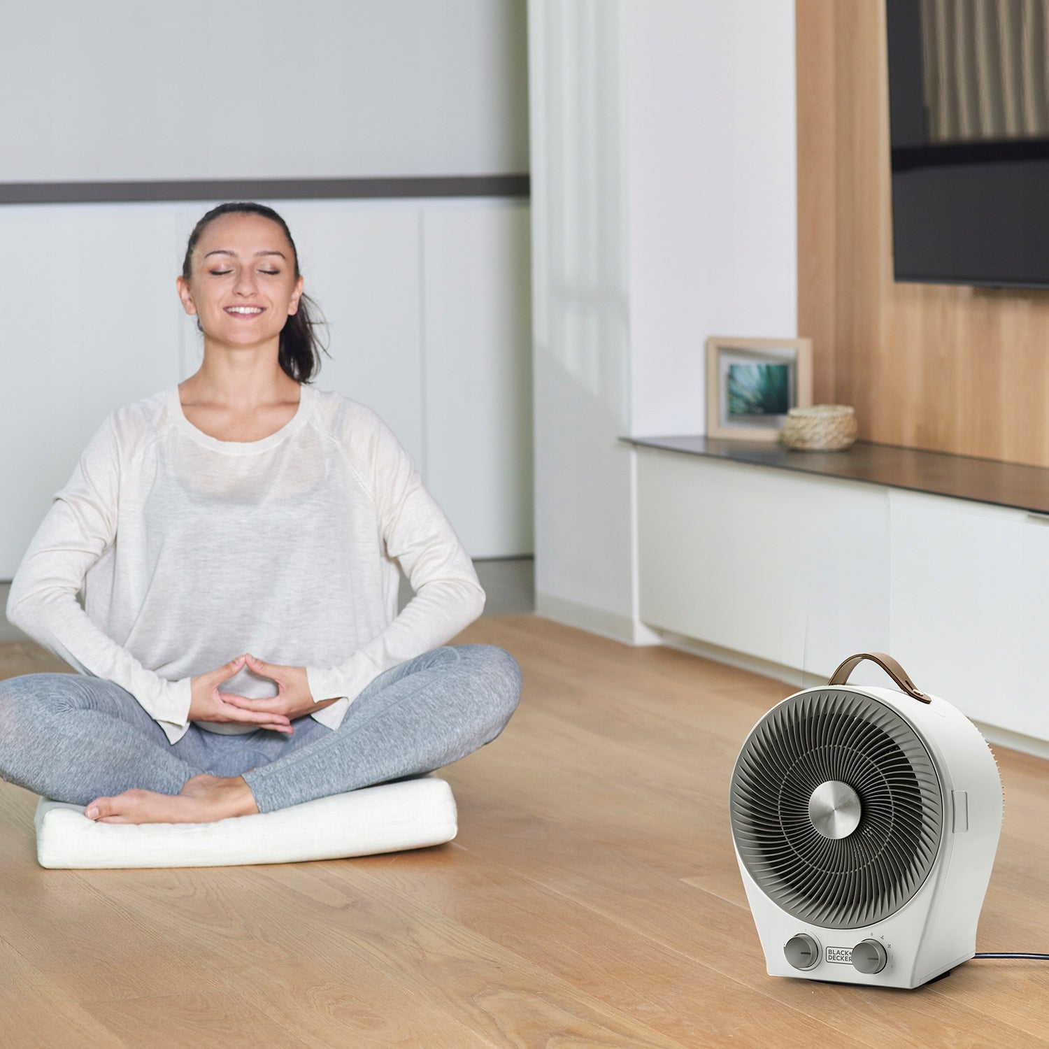ELECTRIC HEATER FAN THERMOSTAT Black+Decker 2000W Model Grzejnik Farelka Termowentylator Black+Decker
