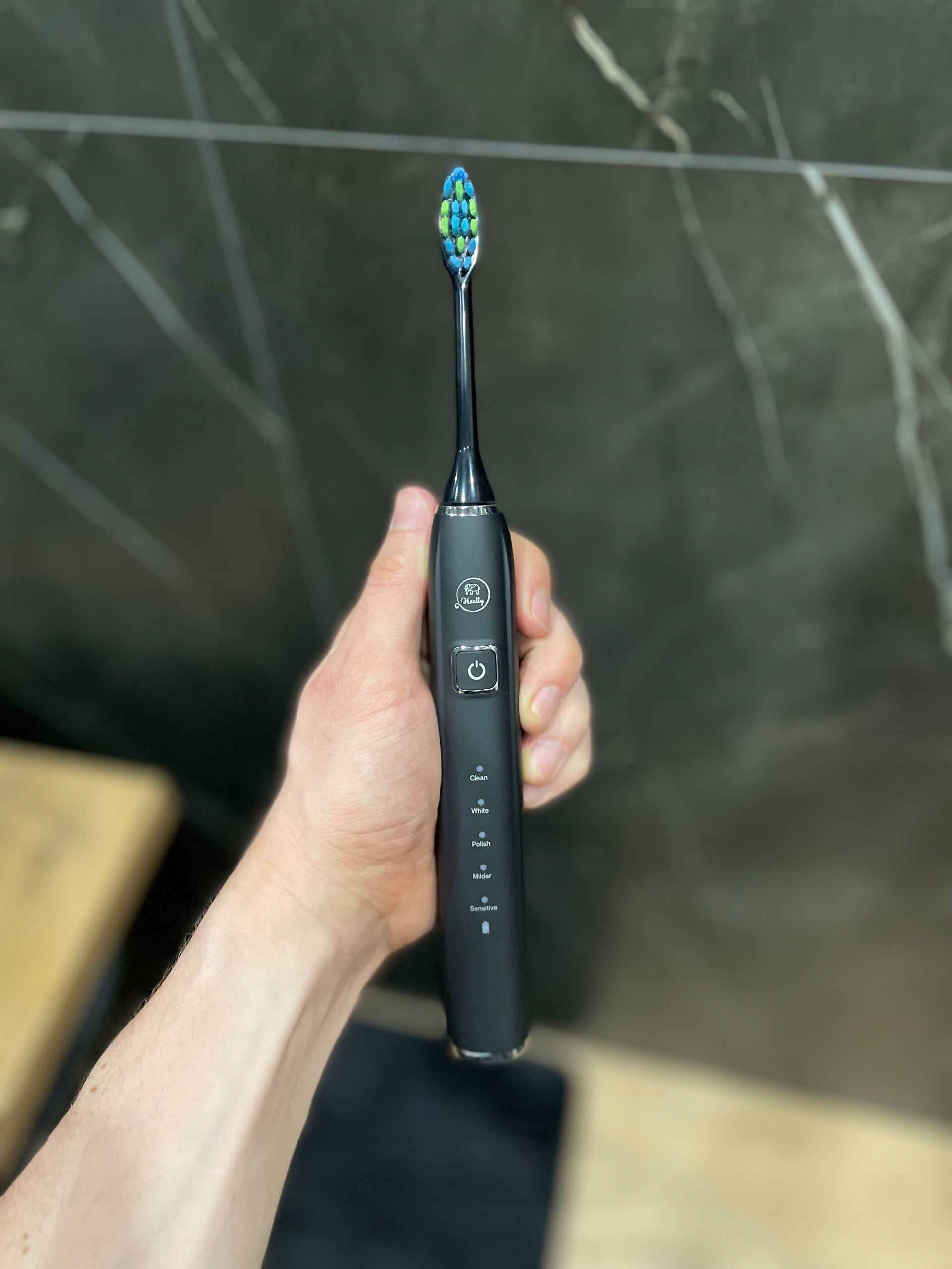 ELECTRIC SONIC TOOTHBRUSH FOR ADULT CHILDREN HEELLY CASE Manufacturer code Szczoteczka dla dorosłych dzieci młodzieży B