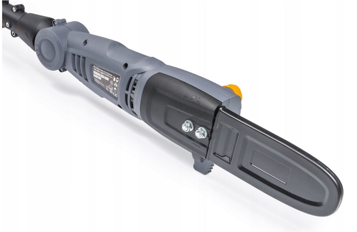 ELECTRIC Saw for Branches on the Reach 1000W Power supply electric from mains