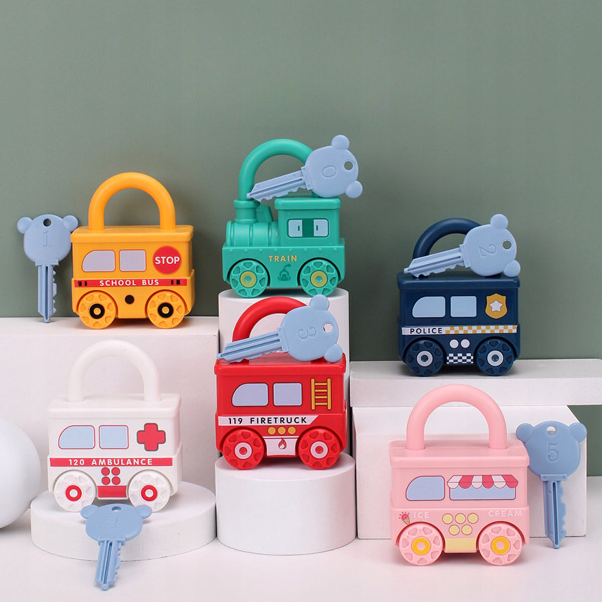 Educational toy train wagons padlocks wagons keys 13 elements Minimum kid's age 3