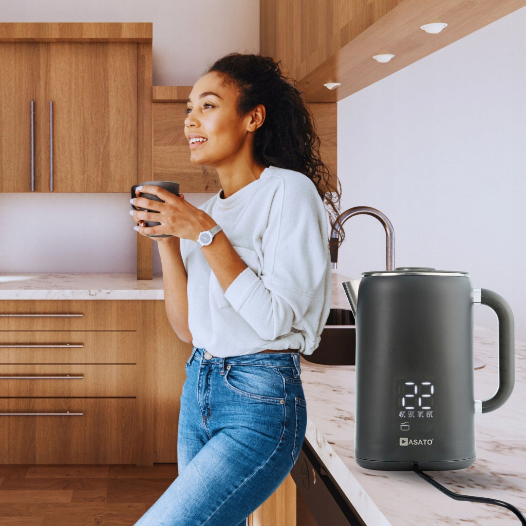 Electric Kettle with Touch Display 1,7L Adjustable 5 Levels Packaging status original
