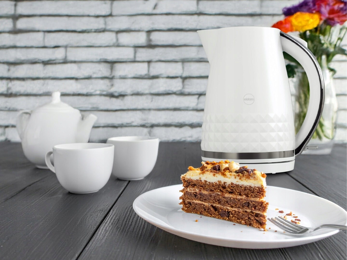 Electric kettle WIRELESS Eldom C270B 2150 W 1,7 l white Brand Eldom