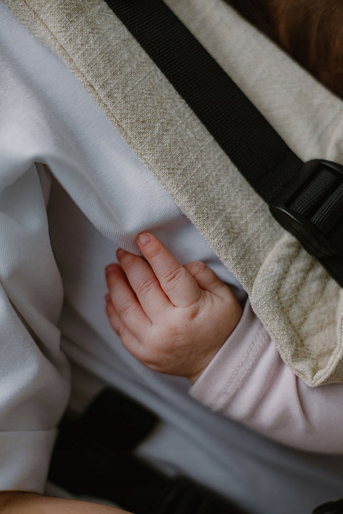 Ergonomic carrier Kavka MultiAge Pro: Papyrus Linen Carrier type classic soft