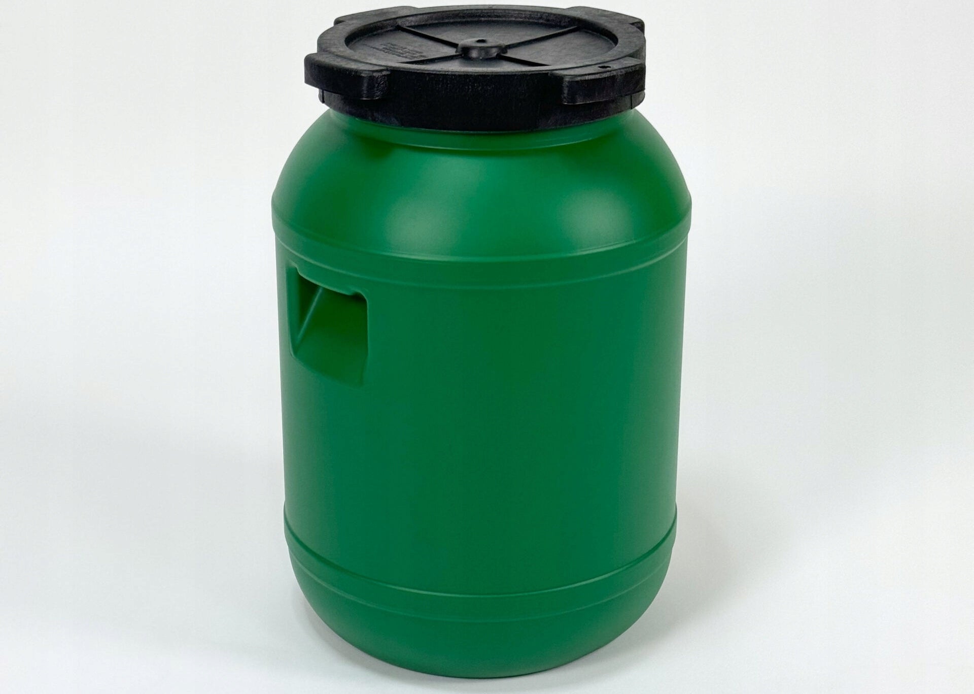 F&R PLASTIC BARREL 30L SCREW-ON FOR RAINWATER AND STORAGE