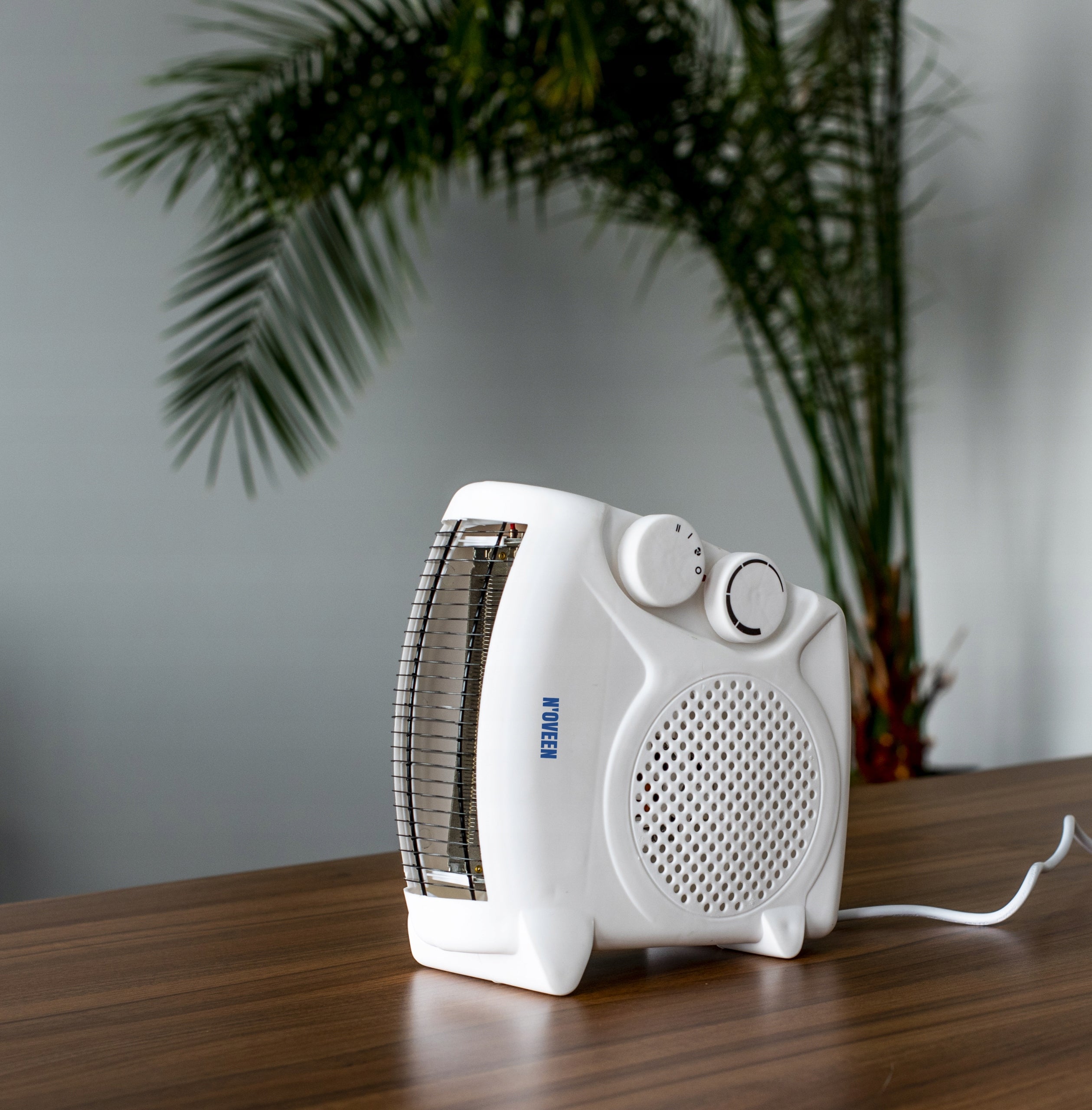 FAN HEATER ELECTRIC HEATER WHITE AIR SUPPLY QUIET STRONG 2000W Packaging status original