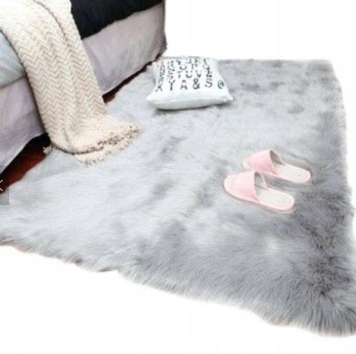FLUFFY CARPET ARTIFICIAL SHEEPSKIN 100x150CM XXL Manufacturer code 13