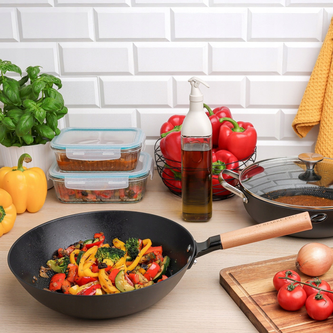 FRYING PAN WOK Cast Iron ENAMEL DEEP LARGE Heavy Starke Pro Hanoi 30 cm Brand Starke Pro