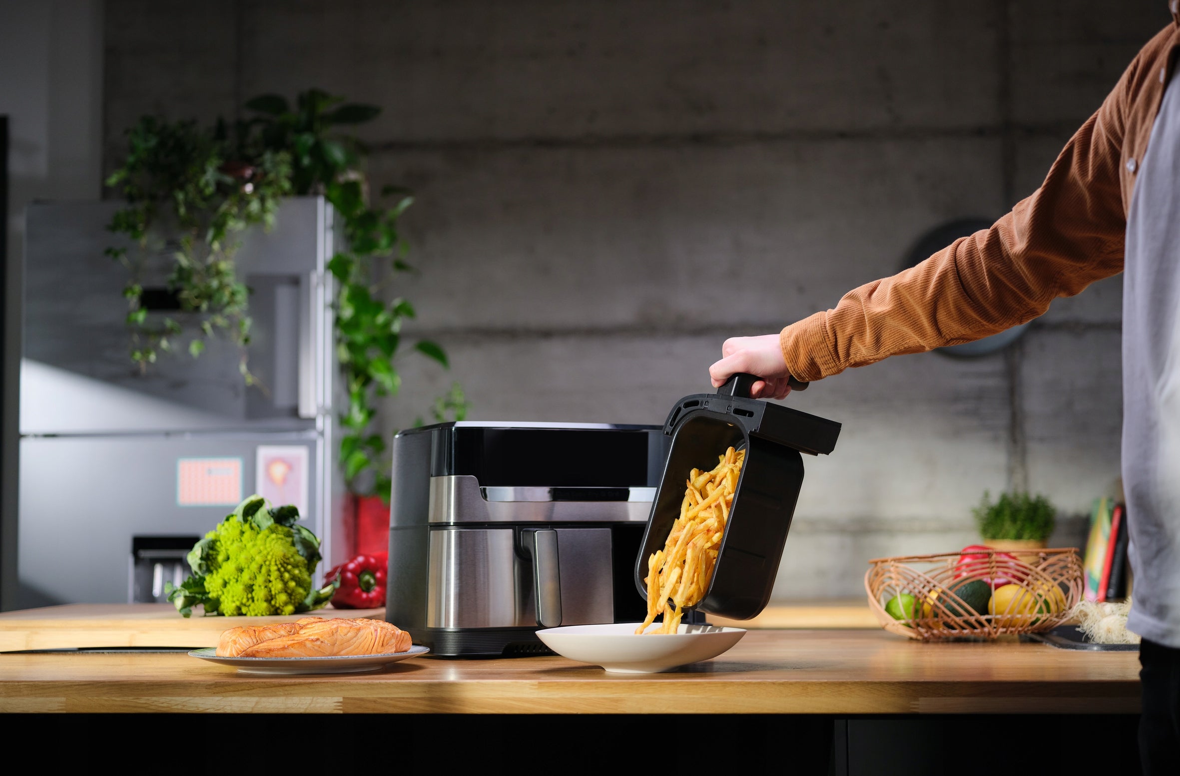 Fat Free Fryer Tefal Grill EY905D 8.3l Dual Chamber Air Fryer Model EY905D10