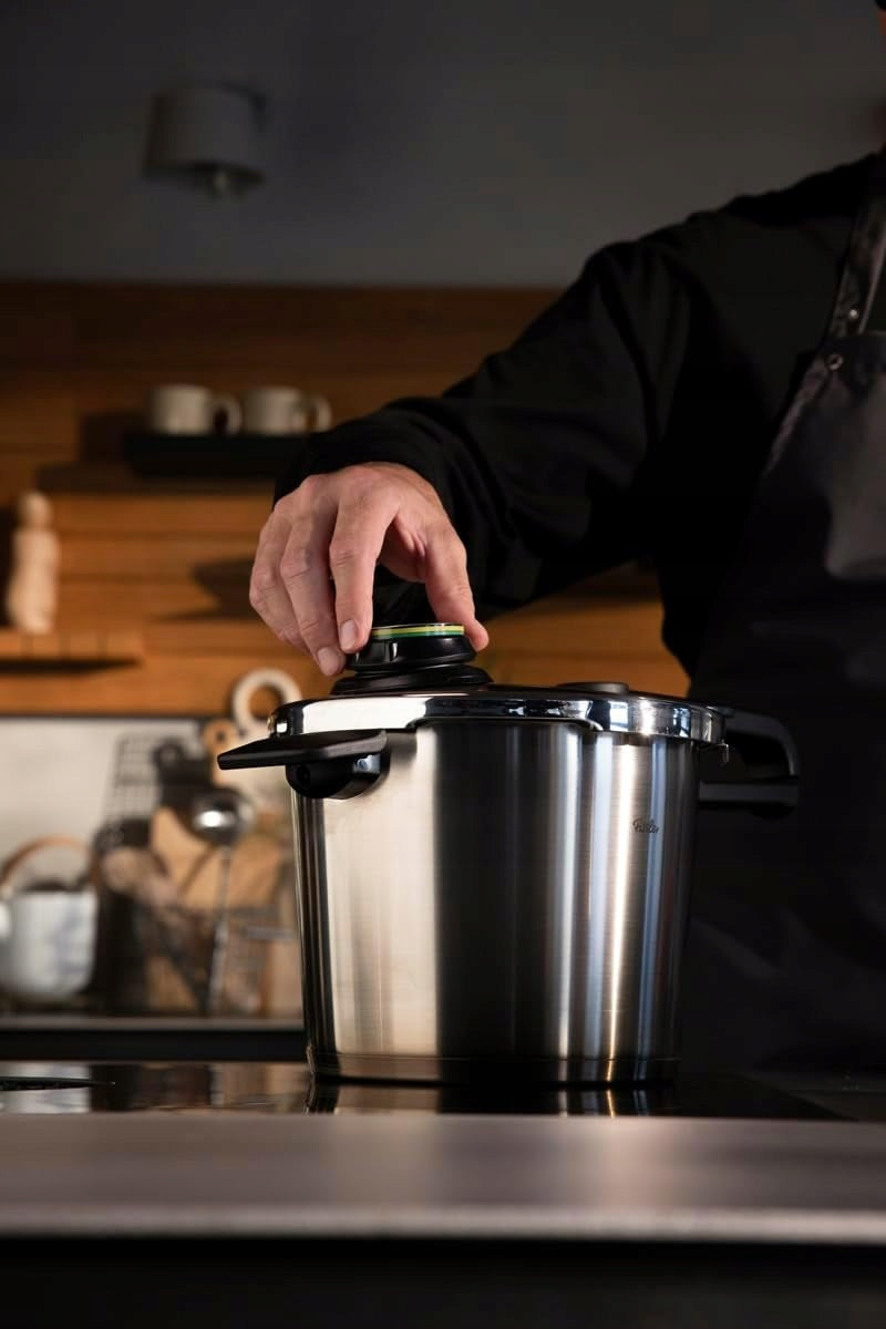 Fissler Vitavit Premium pressure cooker 6 l, Ø 22 cm M2802 Brand Fissler