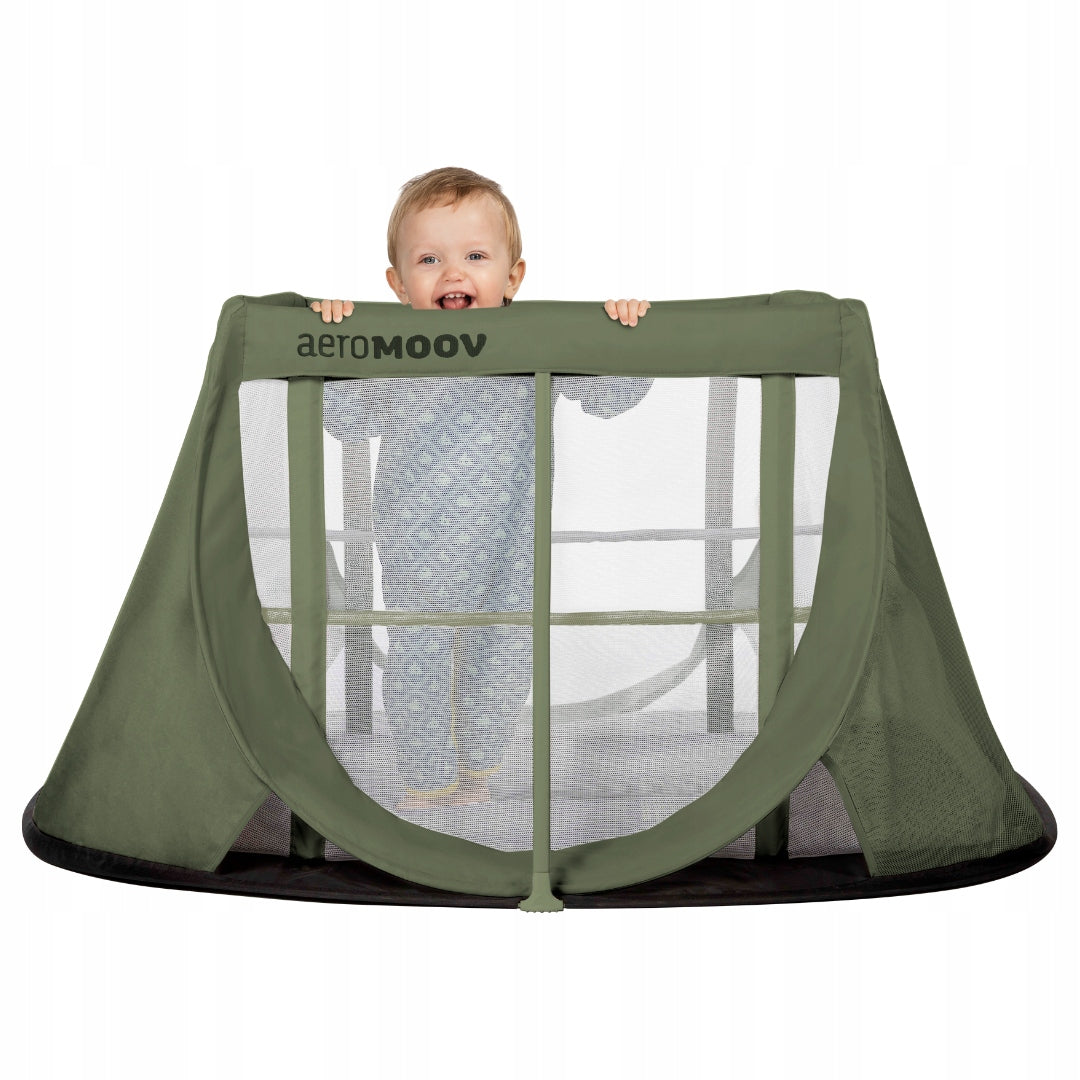 Folding travel cot for a child with a two-level mattress AEROMOOV EAN (GTIN) 5413421821010
