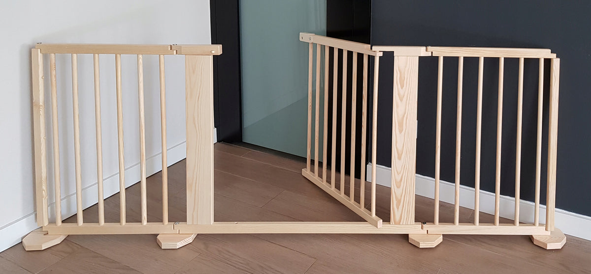 GATE PROTECTIVE BARRIER DOOR LOCK STAIRS FIREPLACE STANDS UP TO 230 cm