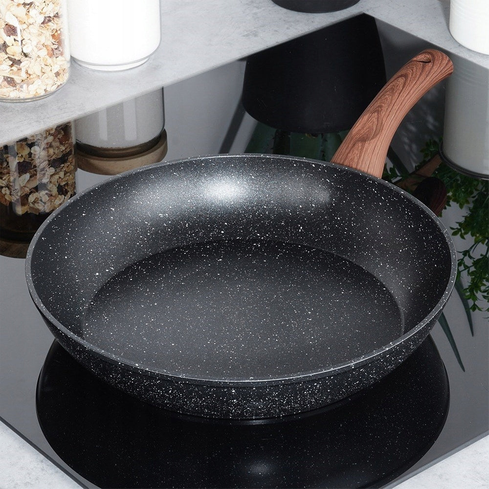 GRANITE frying pan for frying stewing VILDE 28 cm for gas induction Packaging status original