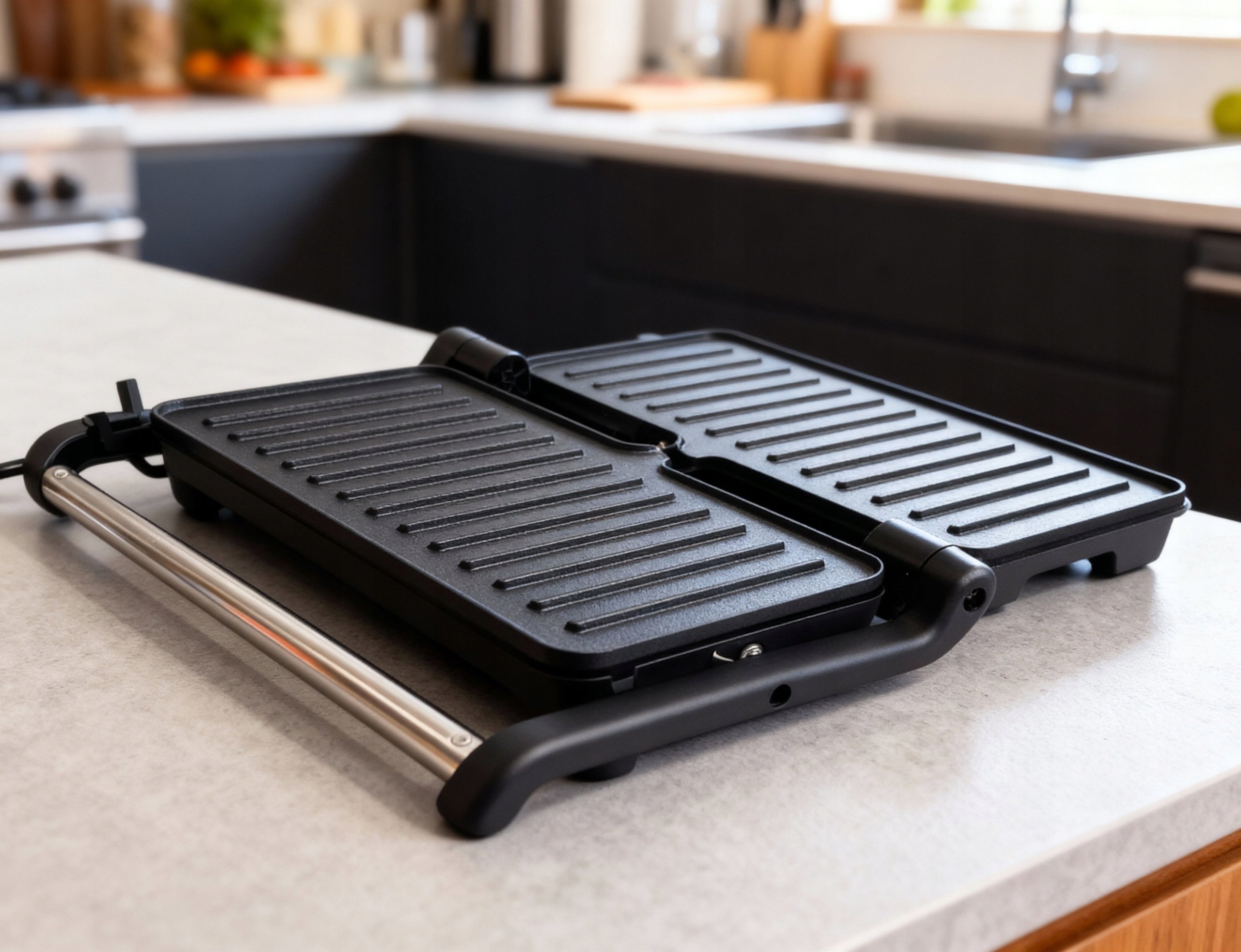 GRILL PANINI 1200W TOASTER SANDWICH TORTILLA 180 DEGREE NON STICK 2 PLATES Dominant color silver