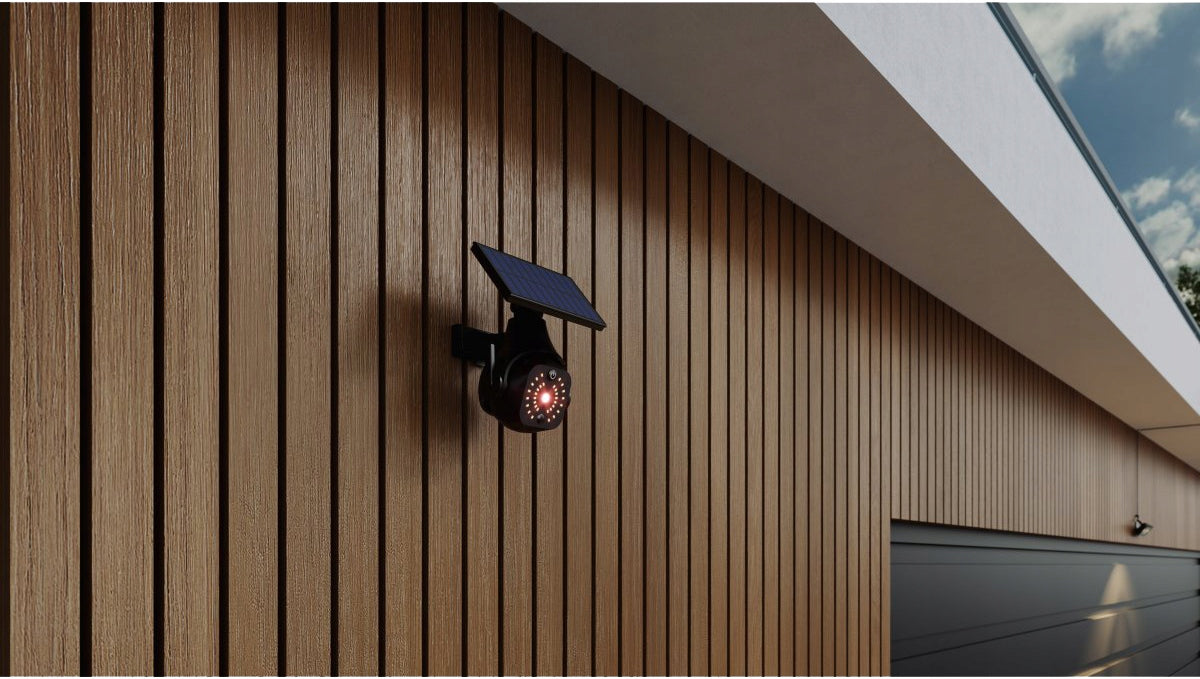 GUARDOS solar LED floodlight, dummy camera, 300lm, 6400K, IP65, GTV Manufacturer code LD-GUARDOS-300-64